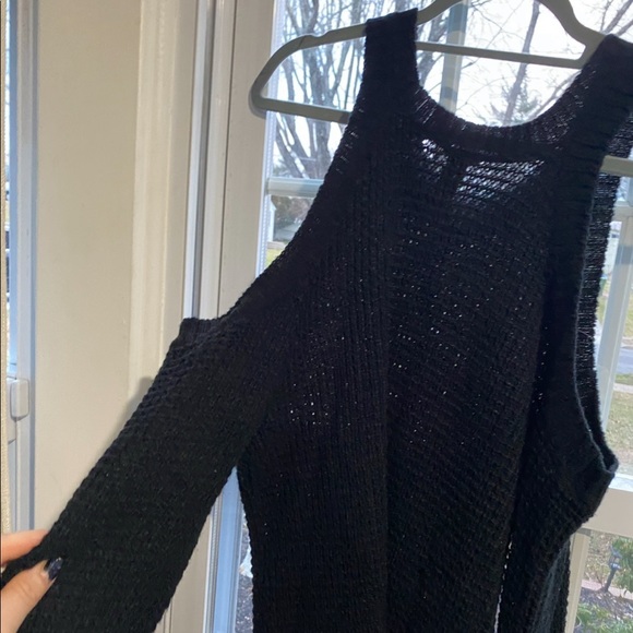 NWOT open shoulder sweater - Picture 1 of 4